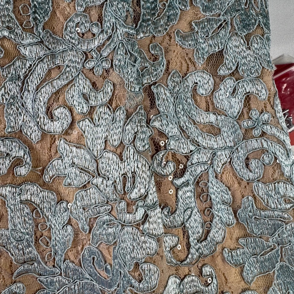 Carmen‎ Marc Valvo Infusion Silver Blue Lace Sequin Sheath Dress 8 661126 - Picture 5 of 12
